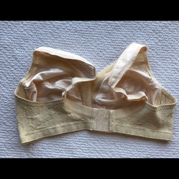 Playtex 18 hour bra - Picture 2 of 2